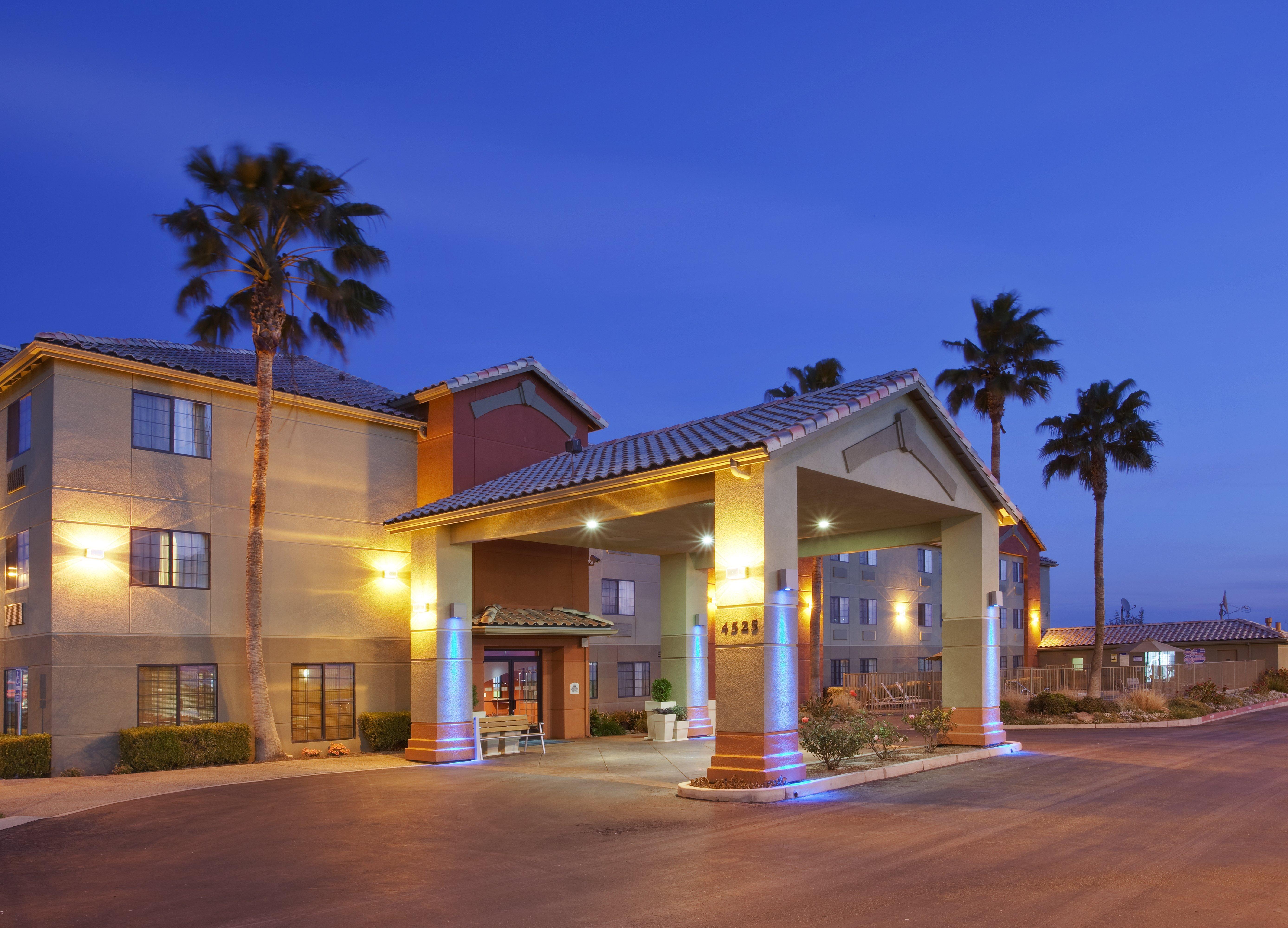 Holiday Inn Express Westley By Ihg Exteriér fotografie