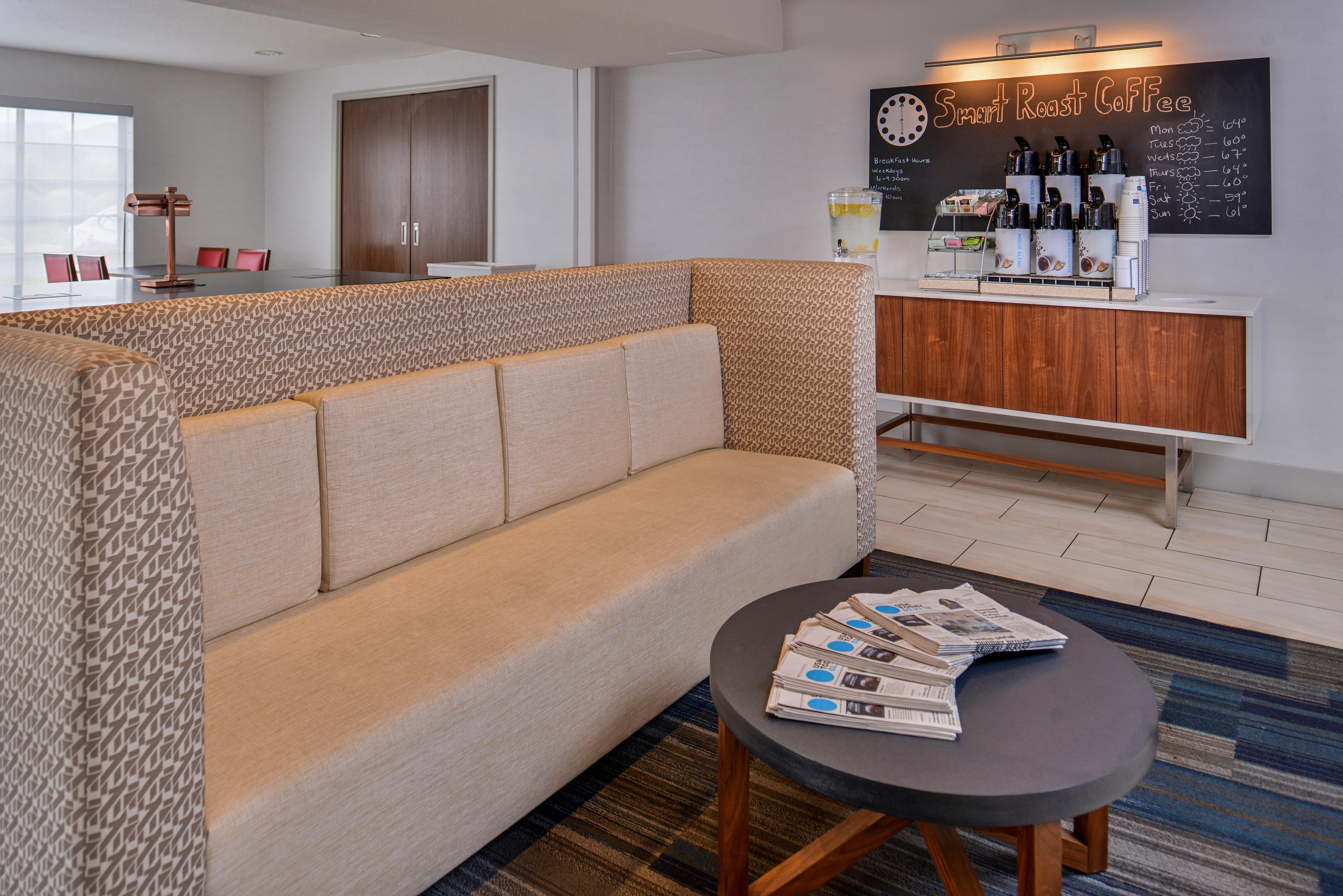 Holiday Inn Express Westley By Ihg Exteriér fotografie