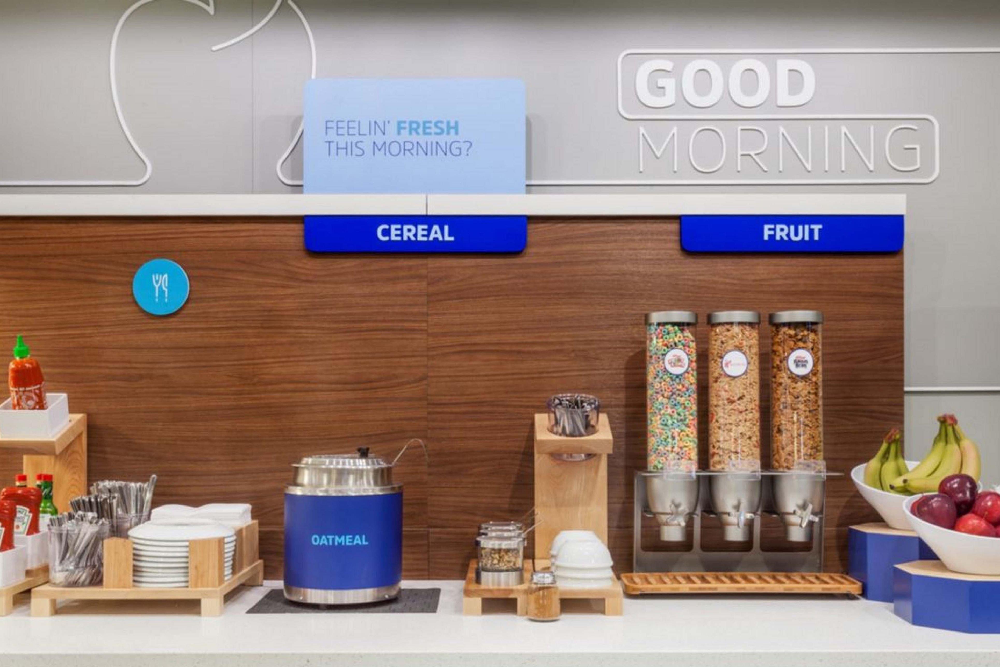 Holiday Inn Express Westley By Ihg Exteriér fotografie