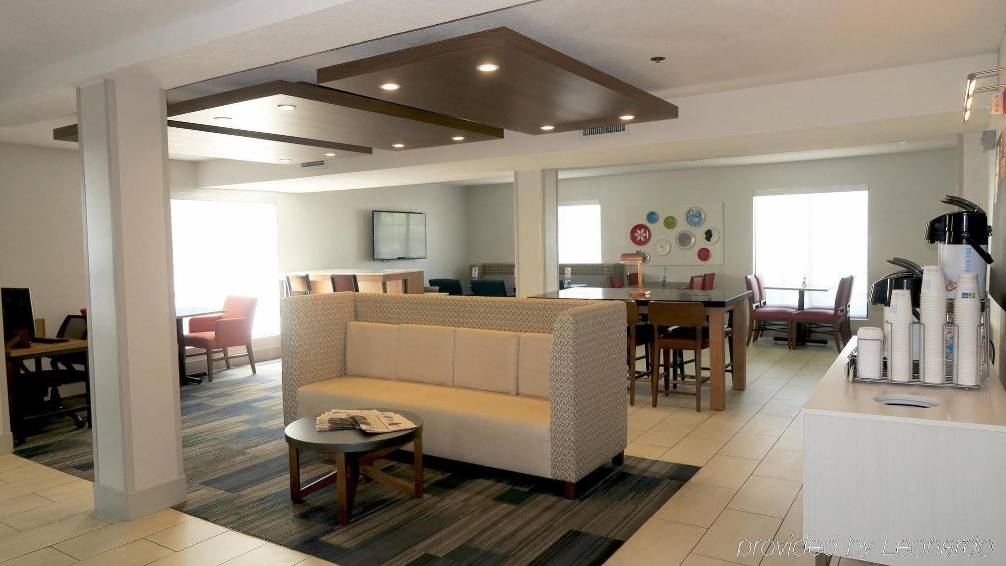 Holiday Inn Express Westley By Ihg Exteriér fotografie