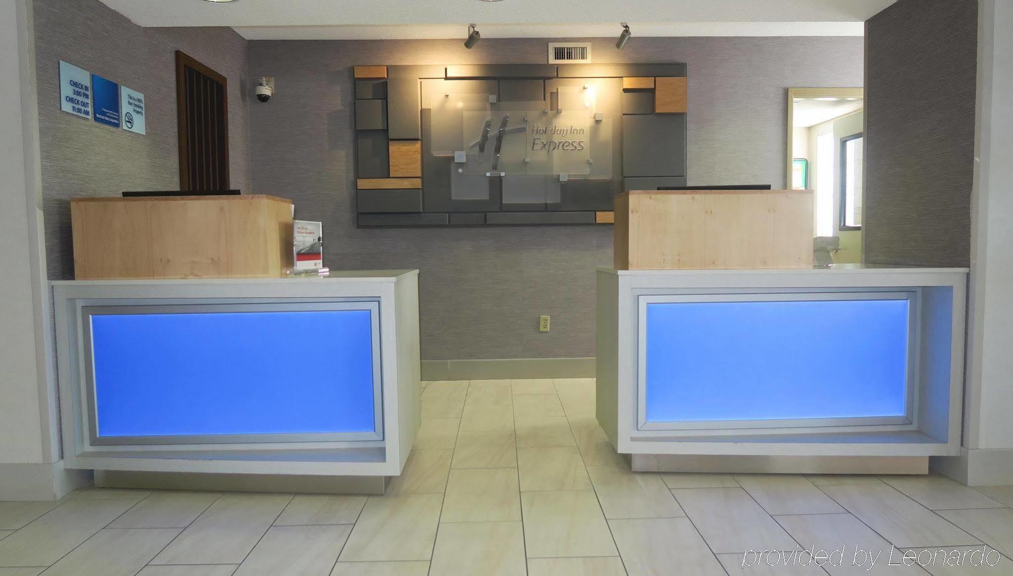 Holiday Inn Express Westley By Ihg Exteriér fotografie